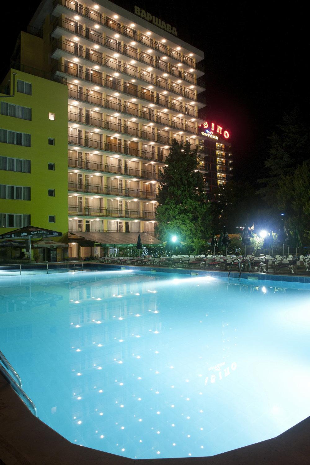 Hotel Varshava โกลเดน แซนส์ ภายนอก รูปภาพ